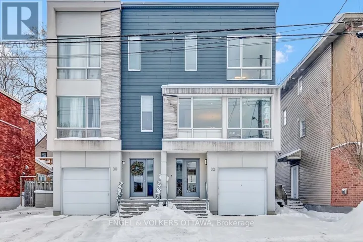 32 SIMS AVENUE, Ottawa, Ontario K1Y3K1