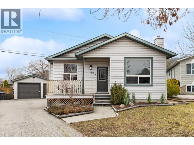 198 Ritchie Court, Kelowna, British Columbia V1V2A8