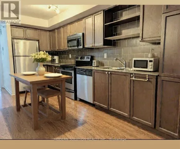 3 - 70 MUNRO STREET, Toronto (South Riverdale), Ontario M4M2S9