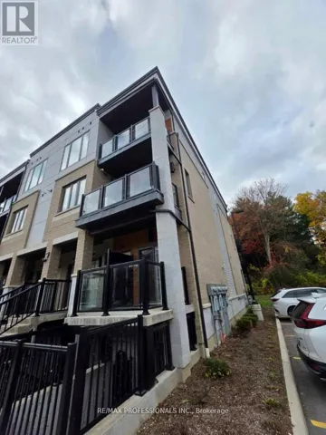 C35 - 25 ISHERWOOD AVENUE, Cambridge, Ontario N1R0E2