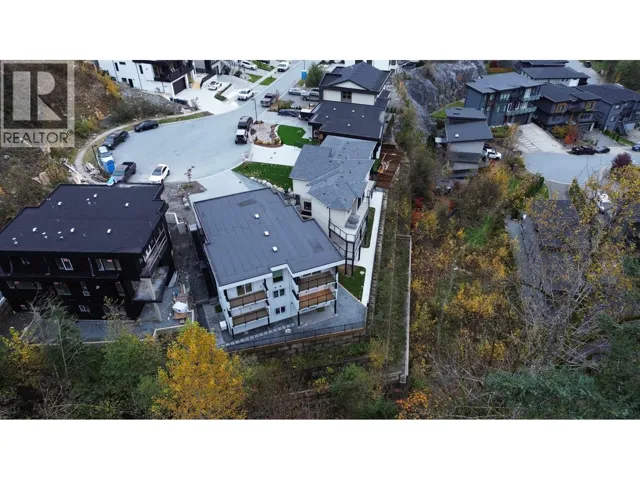 39 3385 MAMQUAM ROAD, Squamish, British Columbia V8B0E3