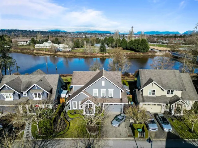 14279 37 AVENUE, Surrey, British Columbia V4P0C2