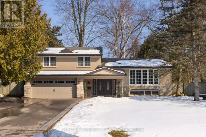 165 WALBY DRIVE, Oakville (SW Southwest), Ontario L6L4C9