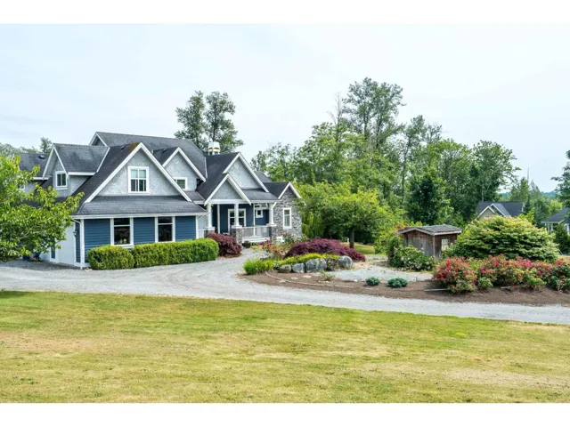 1192 212 STREET, Langley, British Columbia V2Z1T1