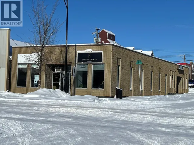 900 102 Avenue, Dawson Creek, British Columbia V1G2B7