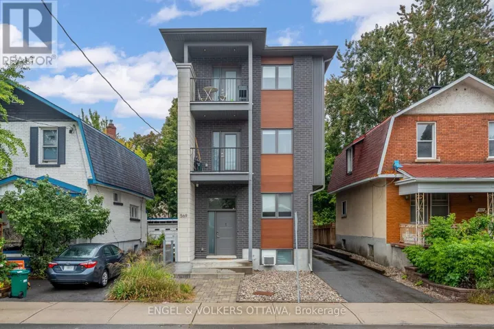 4 - 569 MCLEOD STREET, Ottawa, Ontario K1R5R2