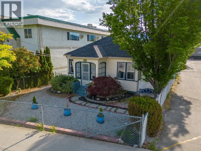 857 Main Street, Penticton, British Columbia V2A5E3