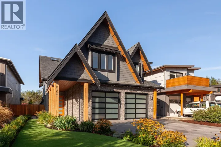 40257 ARISTOTLE DRIVE, Squamish, British Columbia V8B0S6