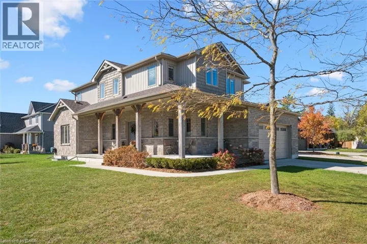 8 GRIFFITH Court, Listowel, Ontario N4W0G1