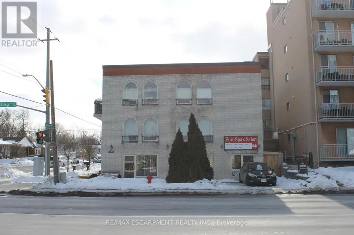 2328 KING STREET, Hamilton (Glenview), Ontario L8K1X4
