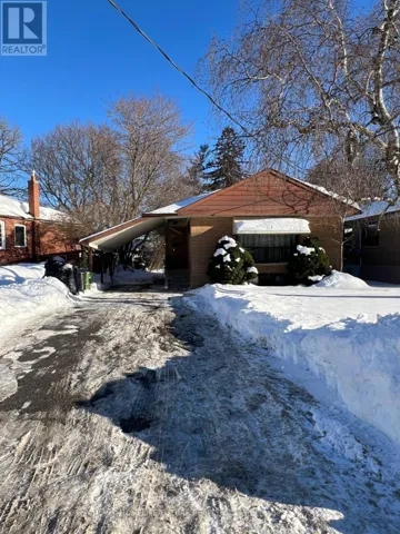 MAIN - 21 MACKINAC CRESCENT, Toronto (Bendale), Ontario M1J1P8