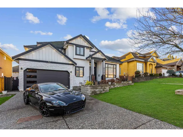 8379 152A STREET, Surrey, British Columbia V3S8M8