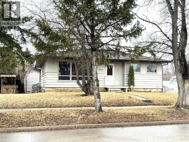 4812 47 Avenue, Forestburg, Alberta T0B1N0