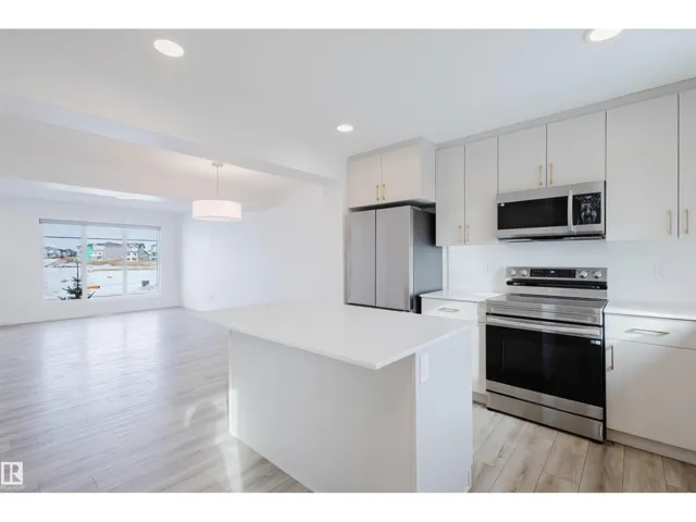 #2 1237 KESWICK DR SW, Edmonton, Alberta T6W5P2