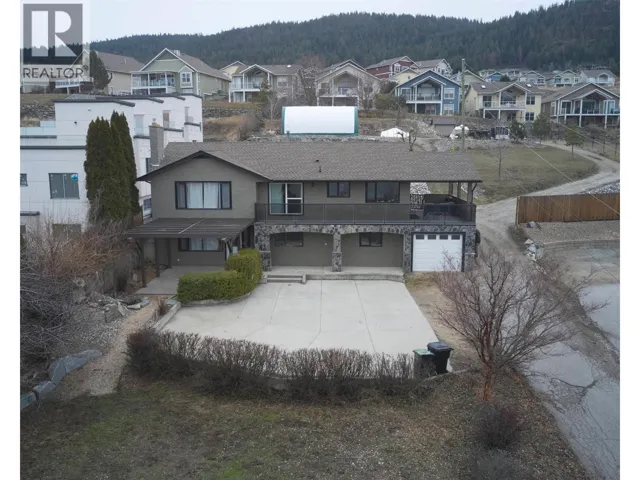 7676 Okanagan Landing Road, Vernon, British Columbia V1H1G9