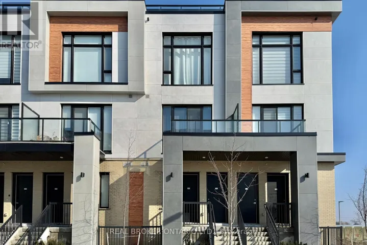 404 - 11 STECKLEY HOUSE LANE, Richmond Hill, Ontario L4S0N1