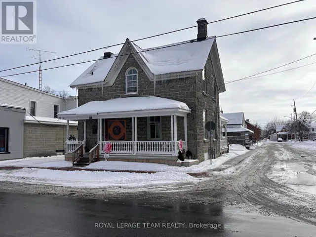 515 MAIN STREET, North Dundas, Ontario K0C2K0