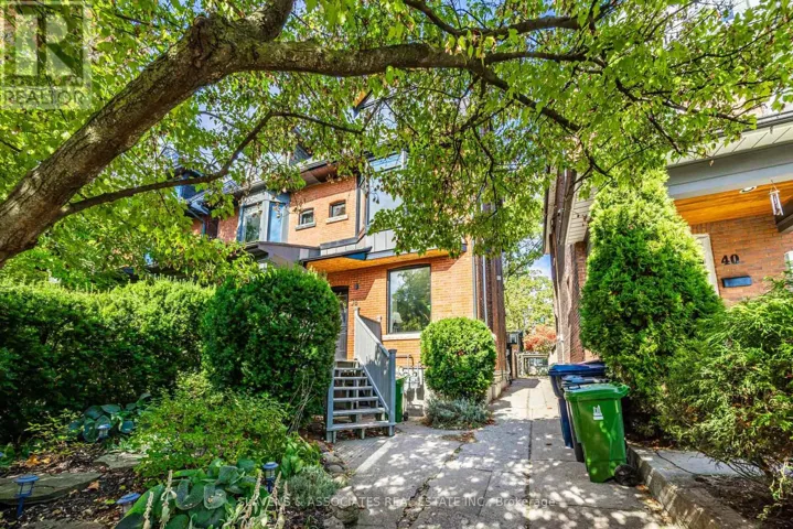 38 WROXETER AVENUE, Toronto (North Riverdale), Ontario M4K1J6