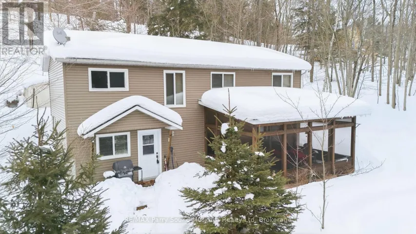 17 INDIAN GROVE ROAD, Carling, Ontario P0G1G0