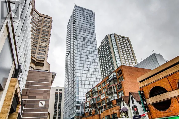 2602 - 200 CUMBERLAND STREET, Toronto (Annex), Ontario M5R1A2