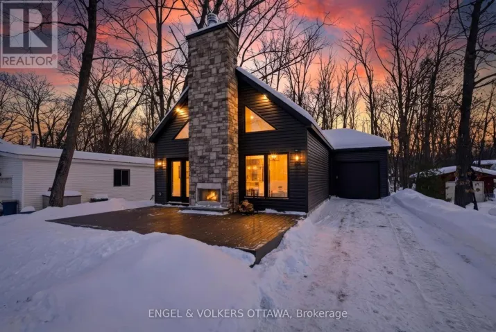 557 BAYVIEW DRIVE, Ottawa, Ontario K0A3M0