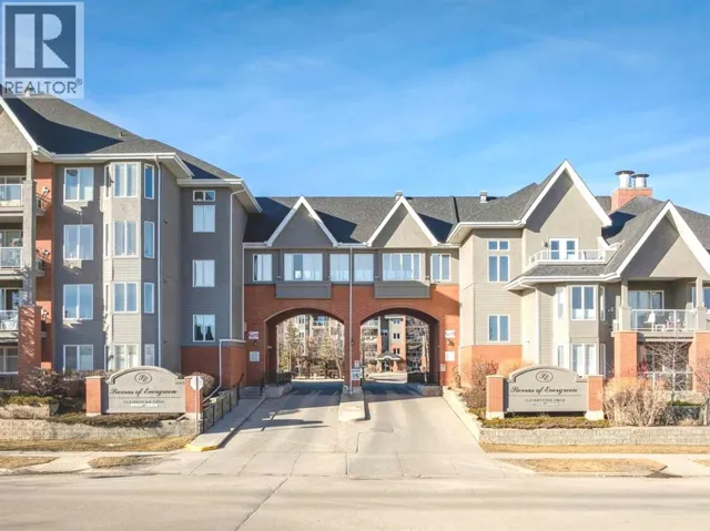 417, 15 Everstone Drive SW, Calgary, Alberta T2Y5B5