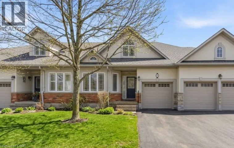 40 WESLEYAN Court Unit# 16, Hamilton, Ontario L9G5C7