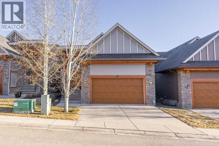 15 Cortina Villas SW, Calgary, Alberta T3H0W8
