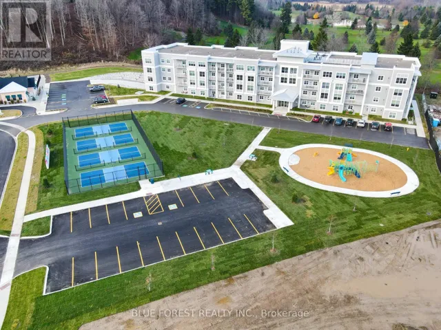111 - 100 THE PROMENADE, Central Elgin (Port Stanley), Ontario N5L1C5