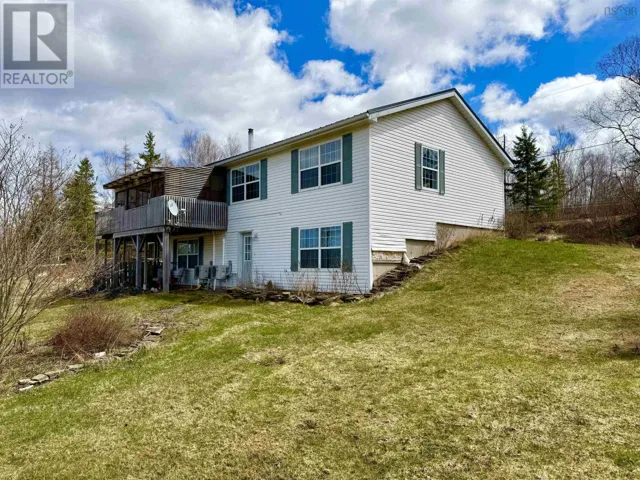 765 Green Road, Tidnish Bridge, Nova Scotia B4H3X9