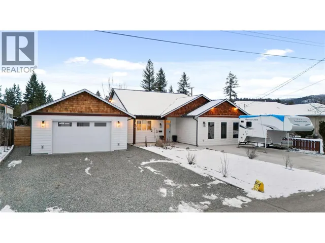 518 ORIOLE Way, Barriere, British Columbia V0E1E0