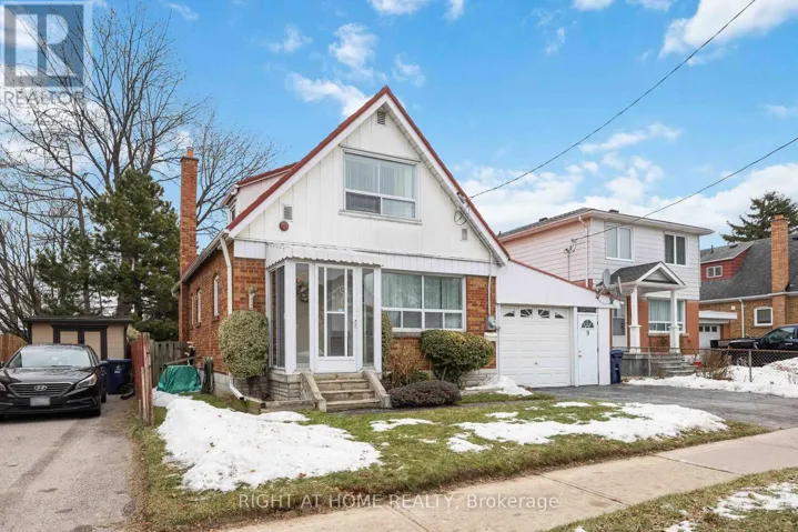 9 BERGEN ROAD, Toronto (Dorset Park), Ontario M1P1R8