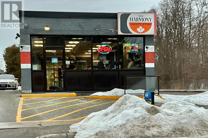 292 ANNAPOLIS AVENUE, Oshawa (McLaughlin), Ontario L1J2X9