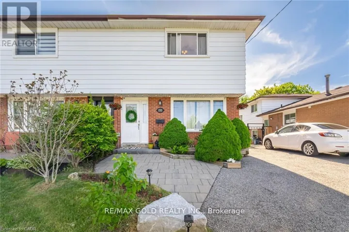 232 DURHAM STREET, Oshawa (Vanier), Ontario L1J5R3
