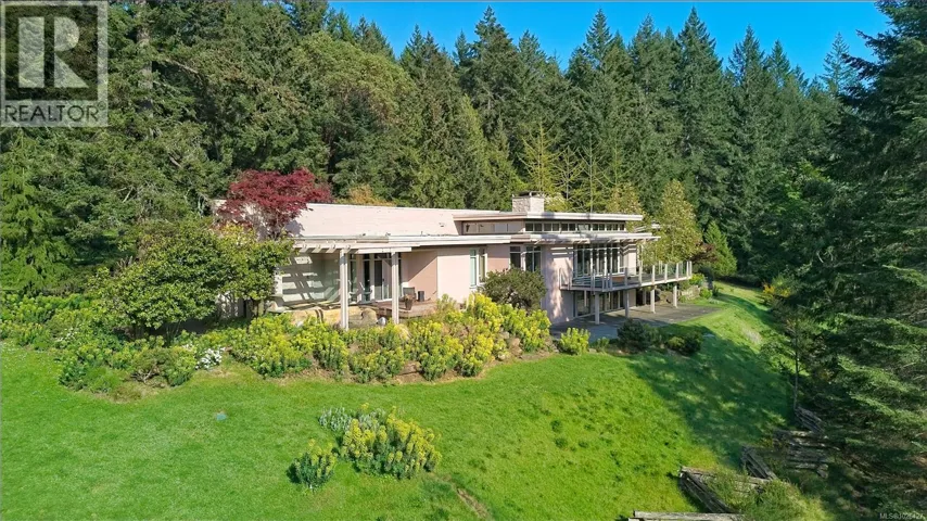 2875 Southey Point Rd, Salt Spring, British Columbia V8K1A2
