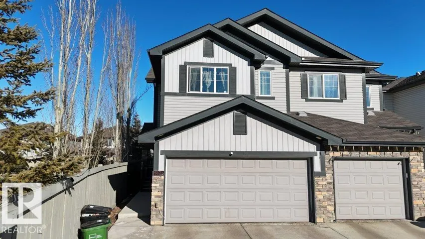 1426 25 AV NW NW, Edmonton, Alberta T6T2E2