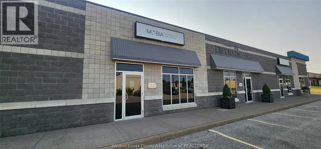 310 CROFT Unit# 400, Lakeshore, Ontario N8N2L9