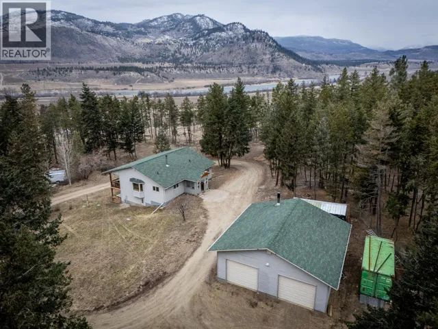 4587 MARTIN CREEK Road, Pritchard, British Columbia V0E2P0