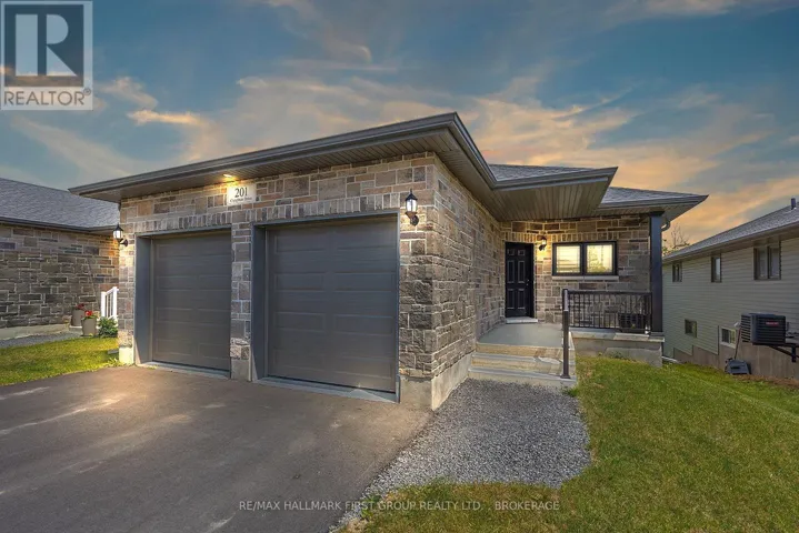 201 CREIGHTON DRIVE, Loyalist (Odessa), Ontario K0H2H0