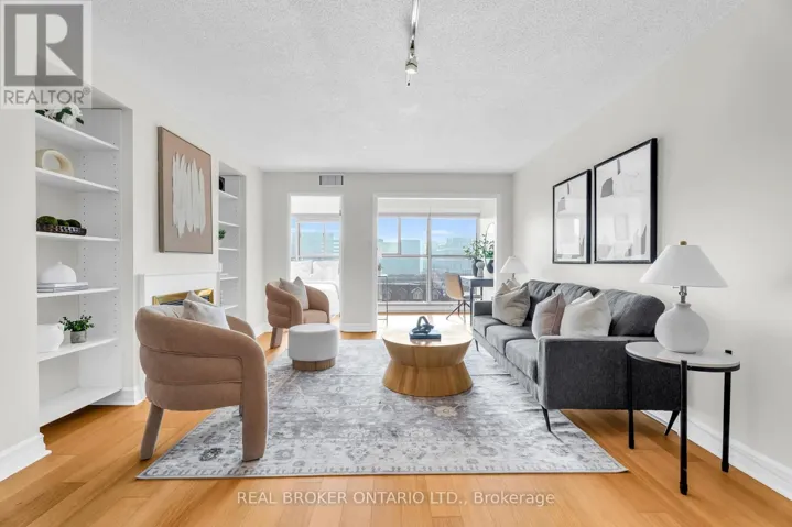 820 - 65 SCADDING AVENUE, Toronto (Waterfront Communities), Ontario M5A4L1