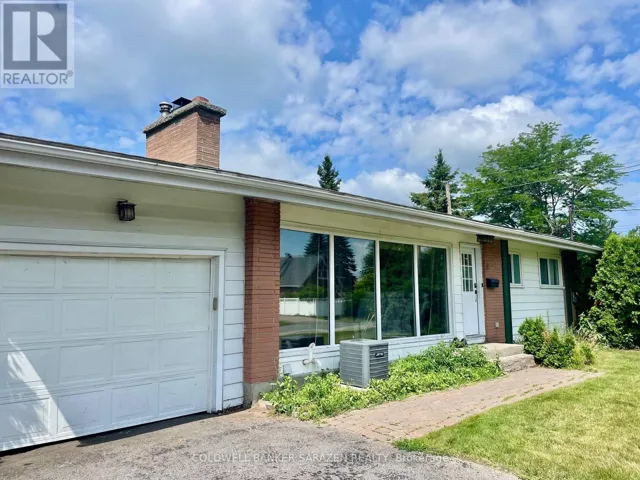 18 STINSON AVENUE, Ottawa, Ontario K2H6N1