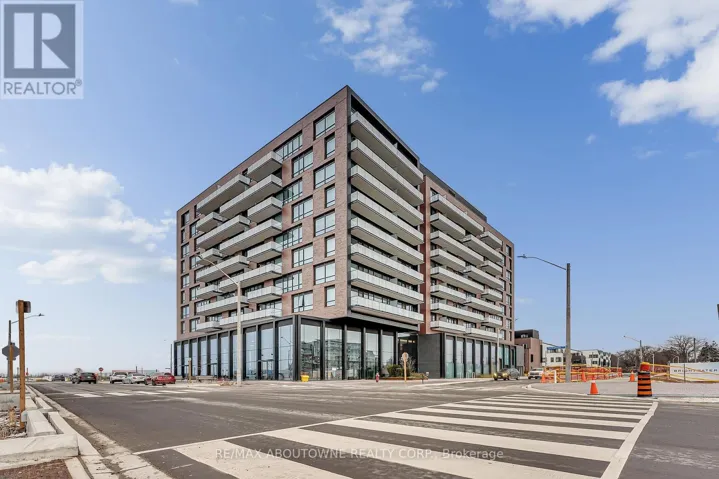 517 - 251 MASONRY WAY, Mississauga (Port Credit), Ontario L5H0B2