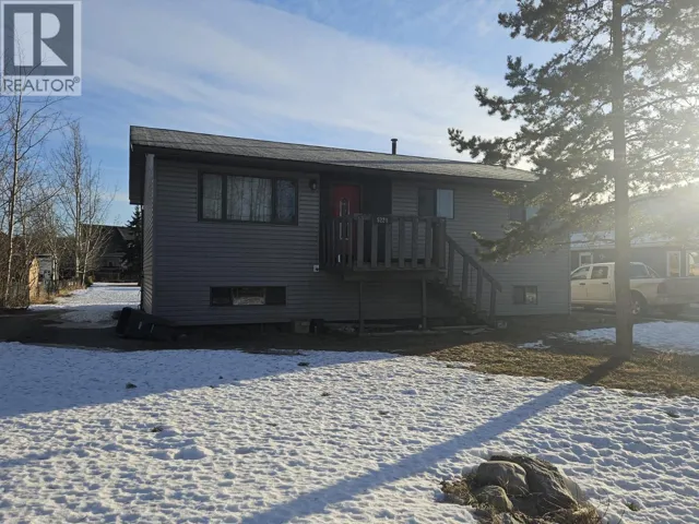 5224 42 Street NE, Chetwynd, British Columbia V0C1J0