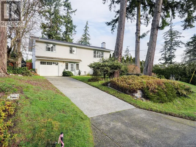 7058 Wright Rd, Sooke, British Columbia V8Z0S5