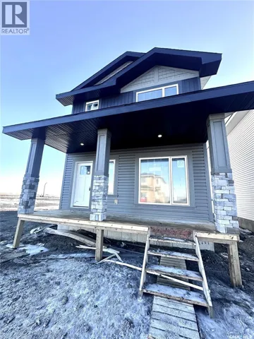 1121 Camden GARDENS, White City, Saskatchewan S4L0G1