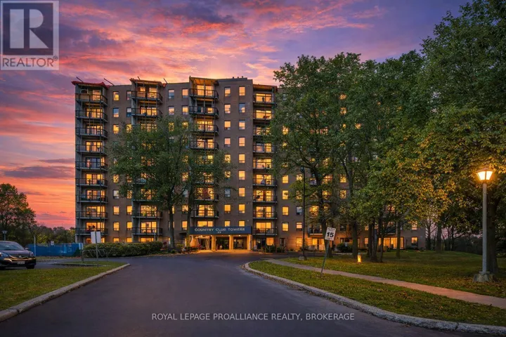 204 - 14 GREENVIEW DRIVE, Kingston (Central City West), Ontario K7M7T5