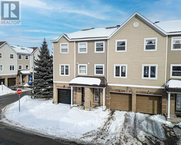 402 SADAR PRIVATE, Ottawa, Ontario K2J3T3
