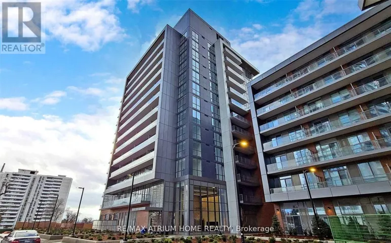 905 - 36 FOREST MANOR ROAD, Toronto (Henry Farm), Ontario M2J1M1