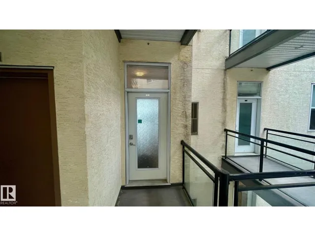 #215 10531 117 ST NW, Edmonton, Alberta T5H0A8