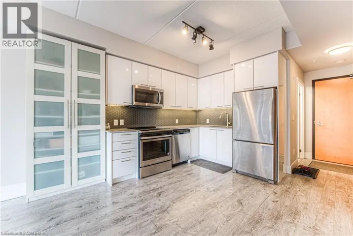 15 PRINCE ALBERT Boulevard Unit# 210, Kitchener, Ontario N2H0C2